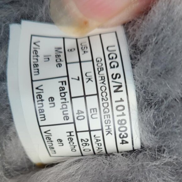 UGG Bailey Bow II Waterproof Gray Suede Shearling Boot size 9 - Picture 6 of 11